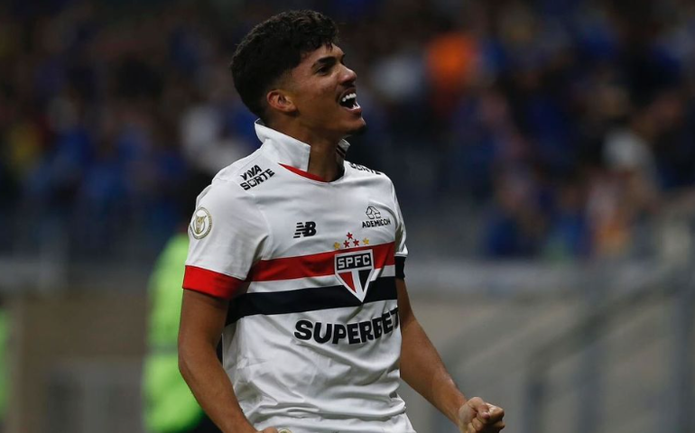 William Gomes treina na vaga de Luciano e deve ser titular do São Paulo diante do Botafogo