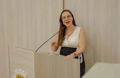 Vereadora Olívia Tenório propõe cursinho pré-vestibular gratuito para estudantes da rede pública 