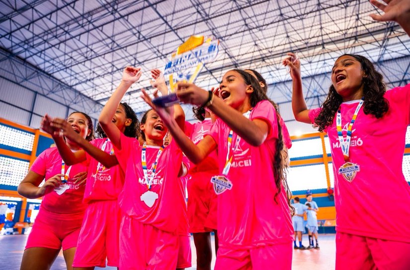 Gincana esportiva da Semed celebra abertura do Ginásio Tenente Madalena