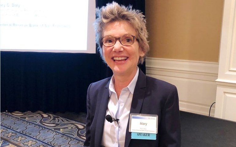 O momento para ajustar as políticas chegou, com riscos mais balanceados, diz Daly, do Fed
