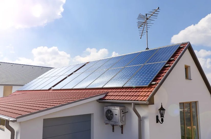 Proteção para placas solares: como funciona o seguro?
