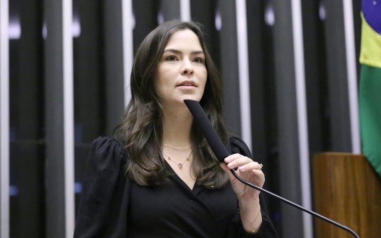 Comissão aprova regras para produção e comercialização de implante cirúrgico