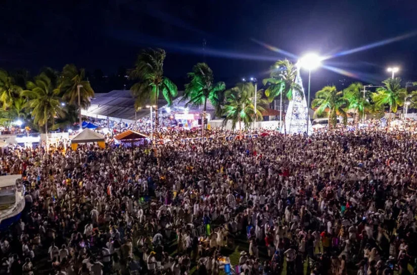 Réveillon de Paripueira ganha repercussão internacional e vira exemplo de festa inclusiva com fogos com redução de ruído