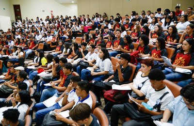 Enem 2024: Seduc vai mobilizar 30 mil estudantes da rede estadual para inscrição no exame