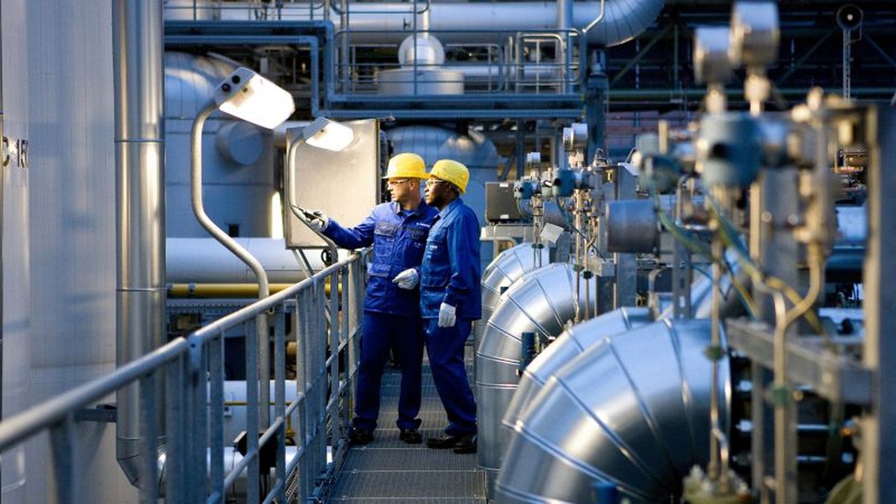 Produção industrial da Alemanha cai 4% em agosto ante julho