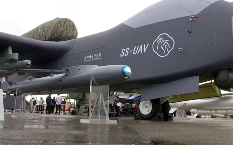 Drone chinês que pode carregar até 1.200 kg efetua 1º voo