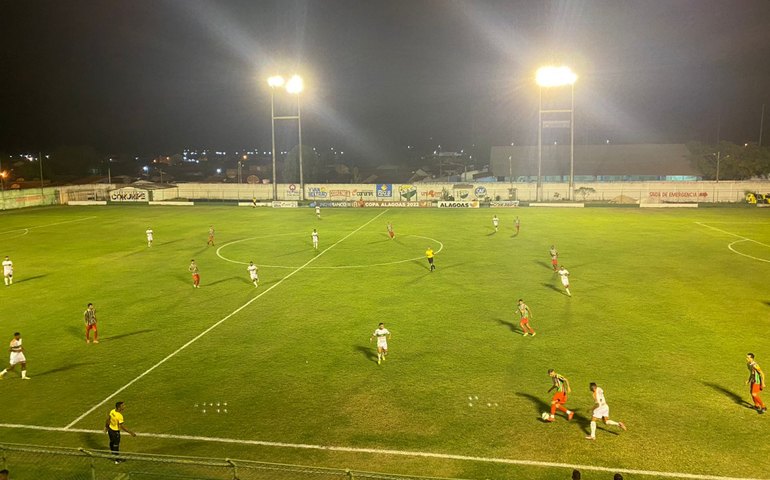 Coruripe vence Dínamo e garante classificação com uma rodada de antecedência