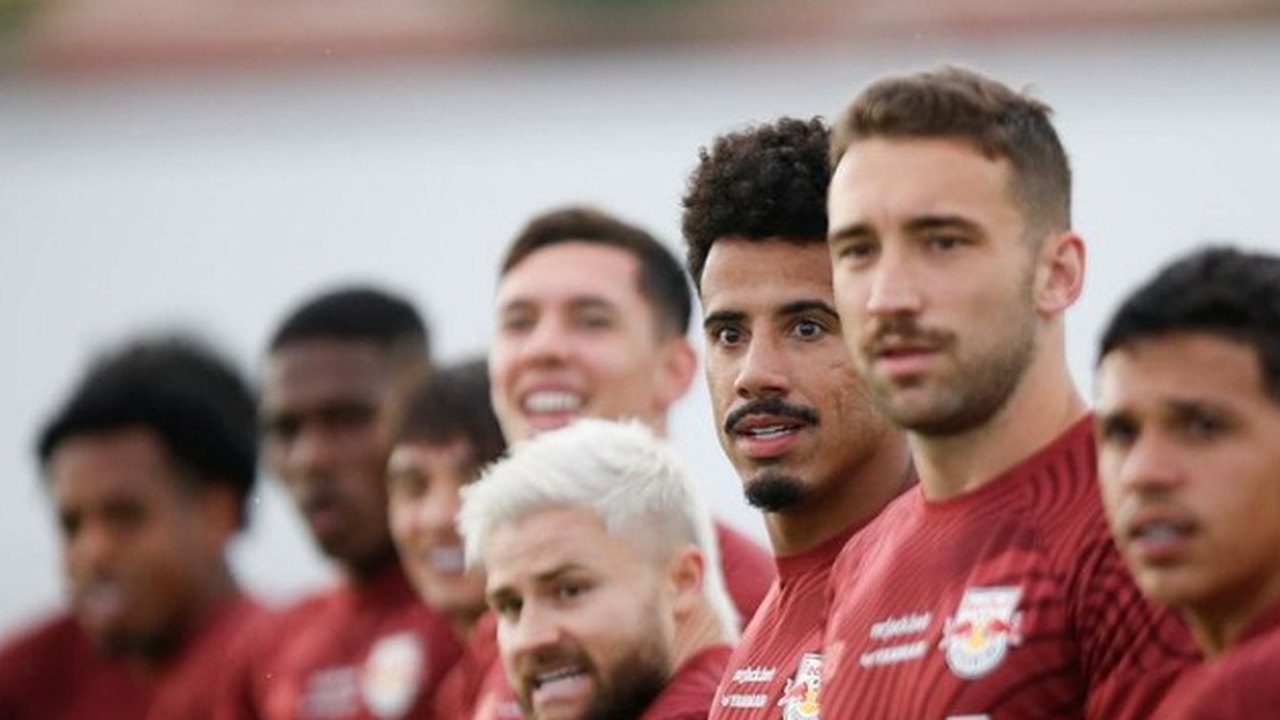 Red Bull Bragantino vence desesperado Goiás, ajuda o Santos e mantém caça ao líder Botafogo