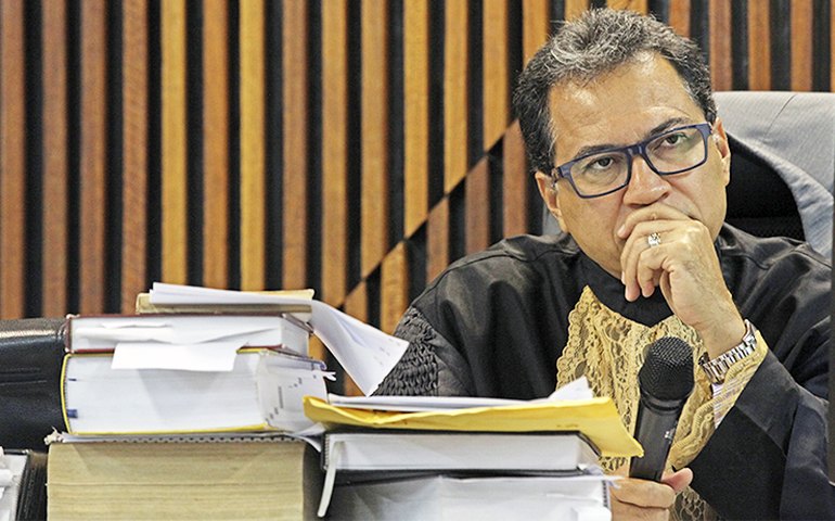 Dados, monitoramento em vídeo e privacidade no mundo vigiado