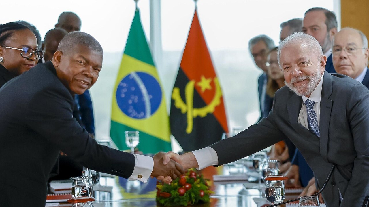 'O Brasil está de volta à África' celebra presidente de Angola após assinar acordos com Lula