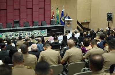 Papel do Ministério Público é tema de palestra do PGJ Lean Araújo a alunos da Adesg