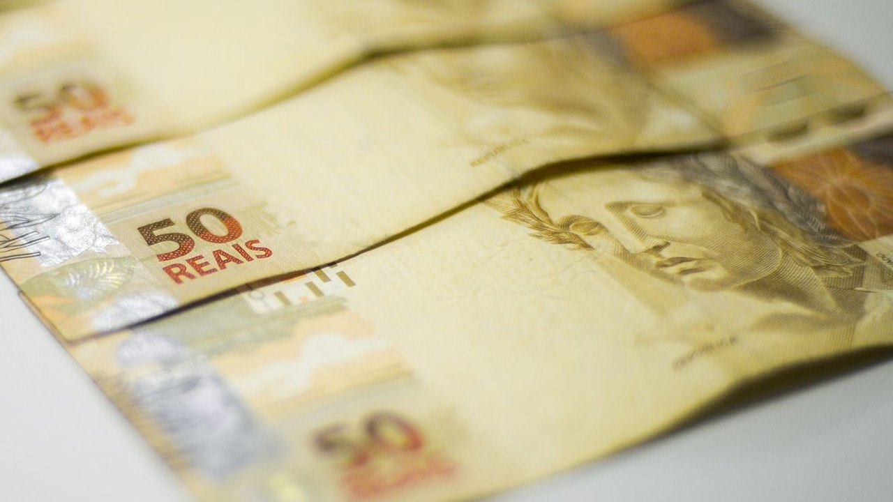 Arrecadação federal soma R$ 216,7 bilhões em setembro e tem melhor resultado para o mês desde 2000