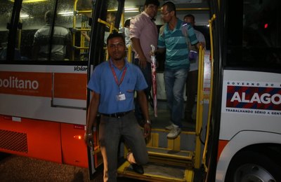 Prefeitura de Marechal Deodoro garante ônibus que fará integração na Barra Nova e Massagueira