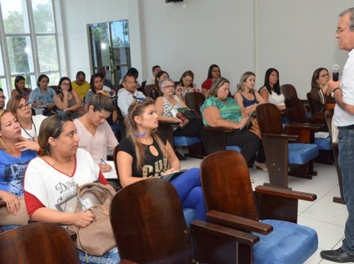 Coruripe: Capacitação sobre Dengue, Zika, Chikungunia e Mayaro vírus