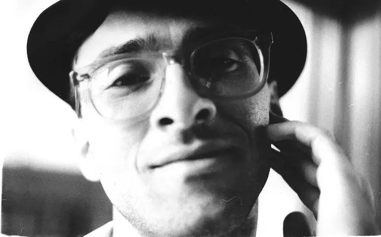 Morte do irmão de Madonna foi causada por tumor na garganta, revela site