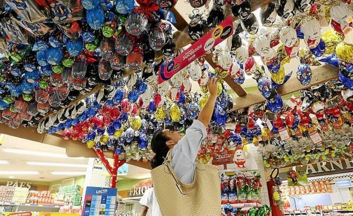 Seis supermercados e três docerias foram visitadas