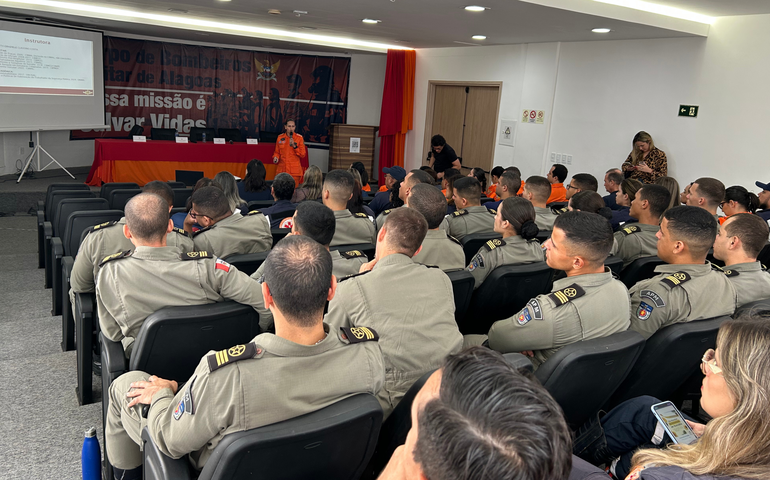 Corpo de Bombeiros promove capacitação interinstitucional sobre abordagem a tentativas de suicídio
