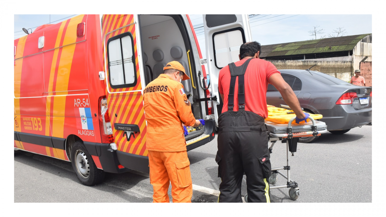 Corpo de Bombeiros realiza atendimento pré-hospitalar após acidente de moto em União dos Palmares