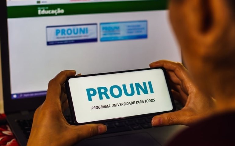 MEC encerra nesta quinta-feira prazo da lista de espera do Prouni