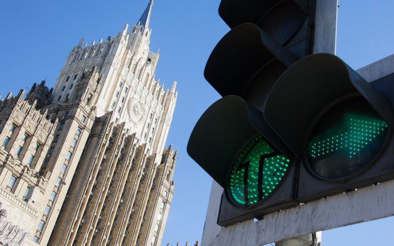 Ao recusar diálogo com a Rússia, Europa pode estar traçando seu próprio desastre, alerta professor