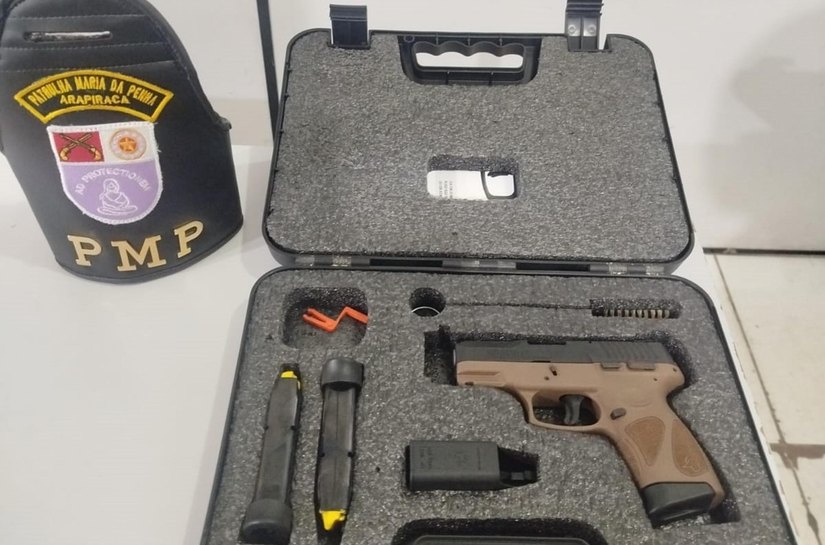 Polícia Militar apreende arma de fogo durante cumprimento de mandado em Arapiraca