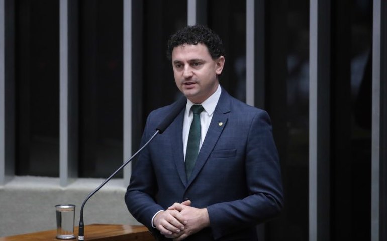 Comissão aprova projeto que direciona saldo remanescente do PIS/Pasep para seguro rural