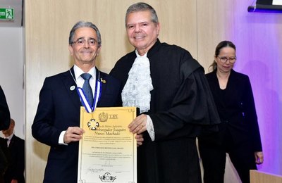 TJPE reconhece contribuição do presidente Fábio Bittencourt à magistratura