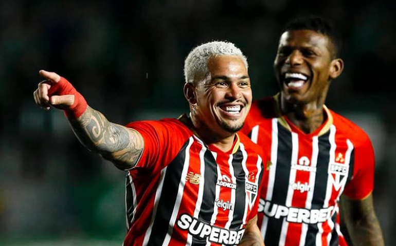 São Paulo faz jogo ruim e é salvo por Ferreirinha e Luciano para vencer o Juventude