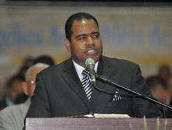 Preleção do pastor Angelo Galvão