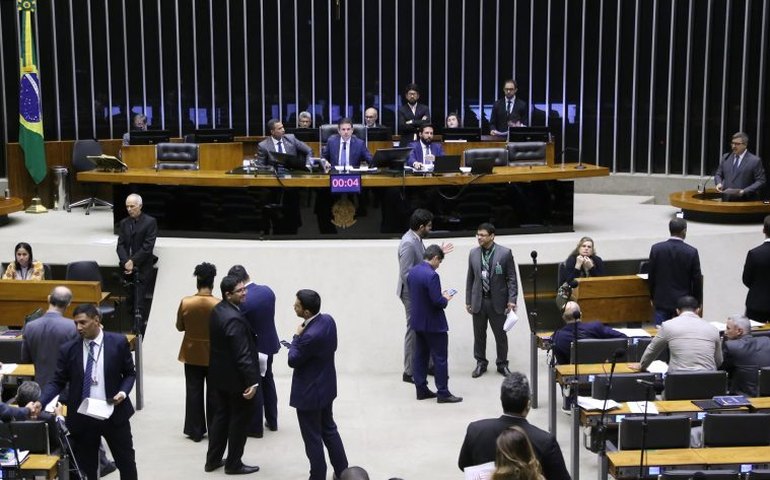 Plenário analisa criação do Dia Marielle Franco - Dia Nacional das Defensoras e Defensores de Direitos Humanos; acompanhe