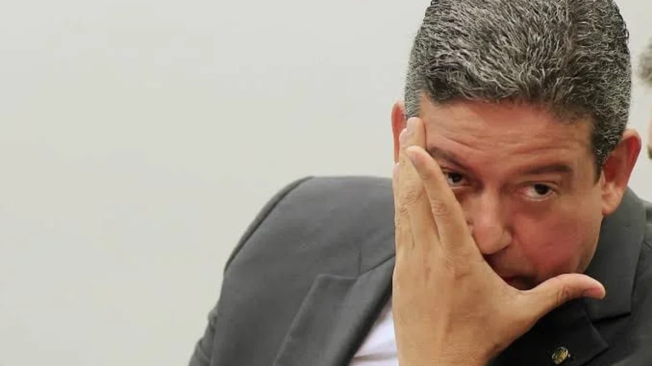 Arthur Lira ingressa no TRE/AL e tira site do ar para esconder denúncia de agressão à ex-esposa