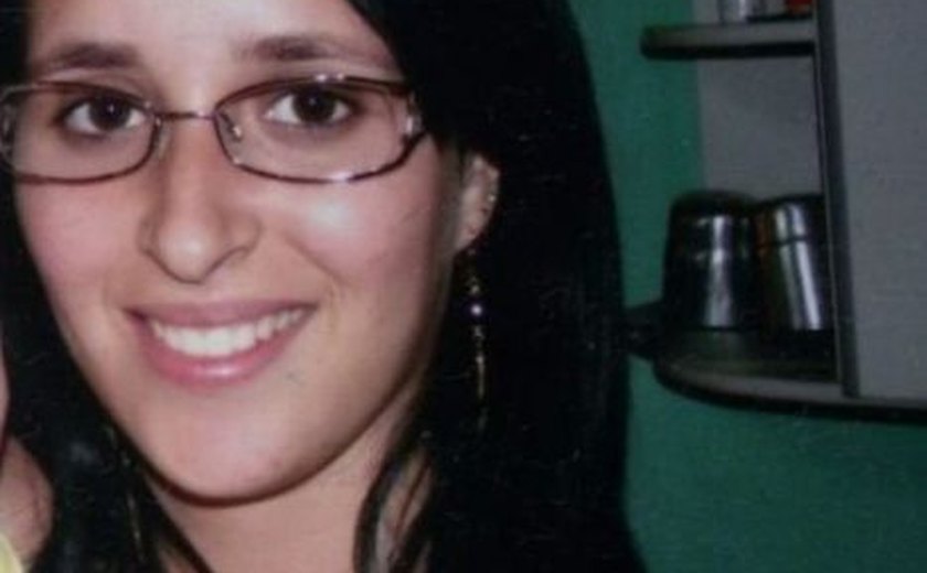 Família procura por jovem desaparecida em Arapiraca