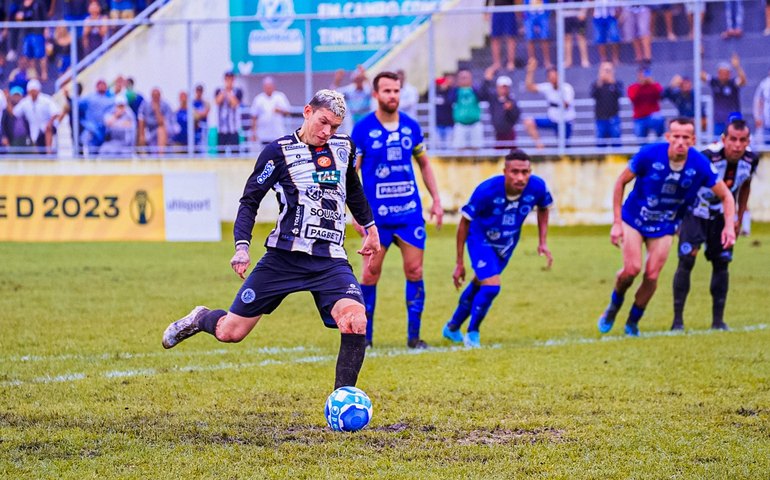 No clássico de Arapiraca, ASA vence o Cruzeiro por 2 a 0 e assume a 3ª colocação