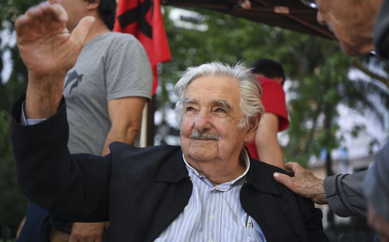 Ex-presidente uruguaio Pepe Mujica é hospitalizado pela terceira vez em dez dias