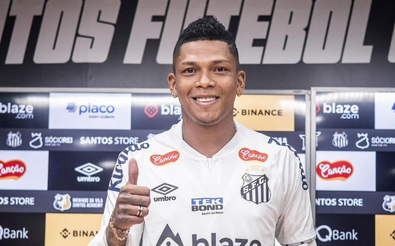 Diretoria do Santos dá sequência à reformulação do elenco e rescinde contrato com Billy Arce
