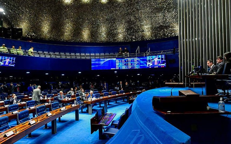 Adiada votação de projeto sobre recursos para calamidades públicas