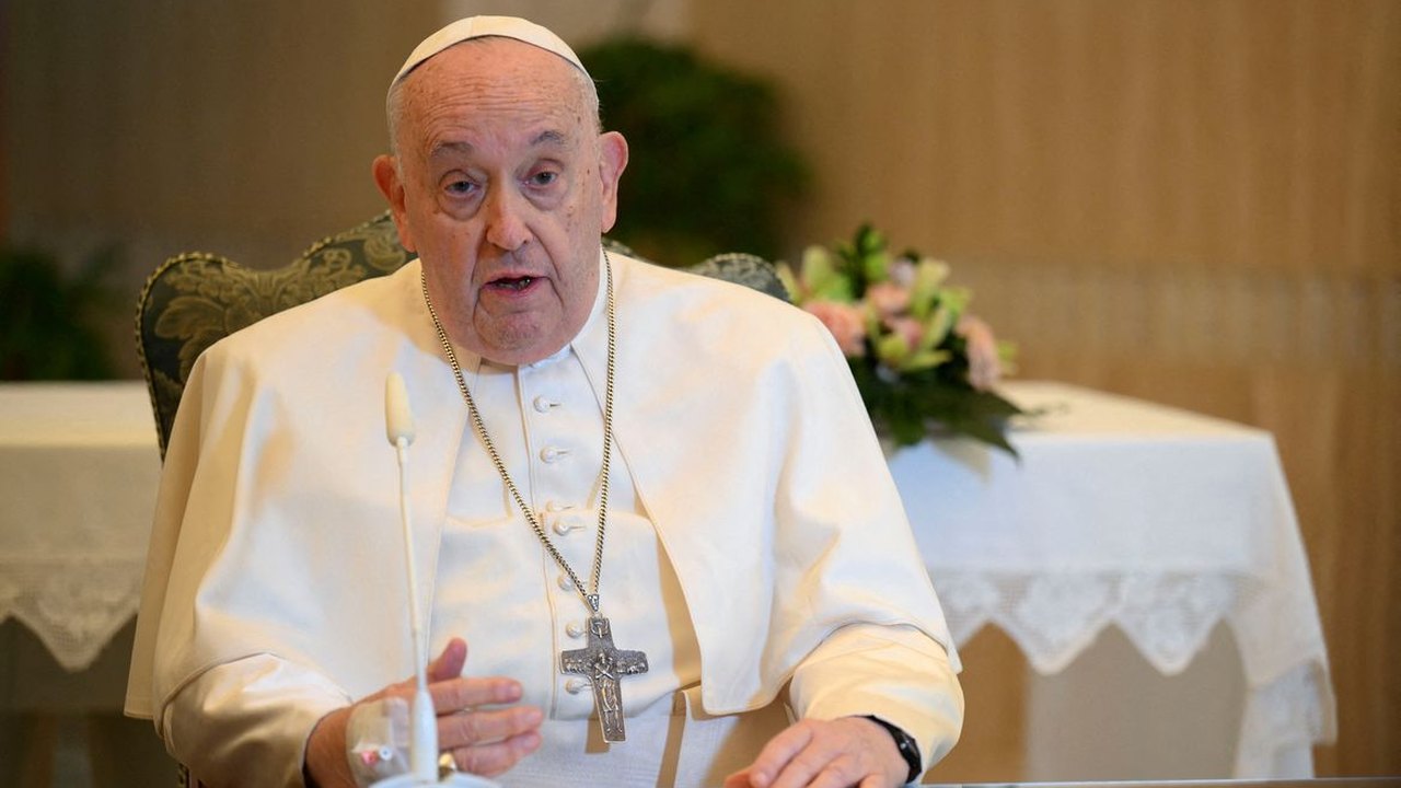Manifestações contra guerras marcaram papado de Francisco