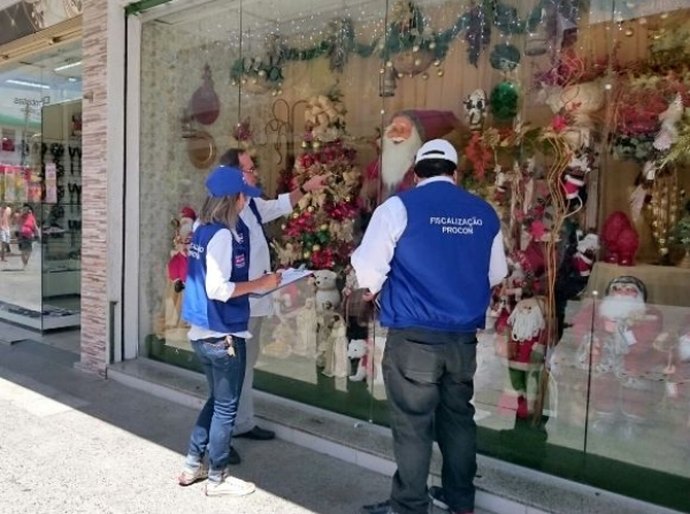 Procon Alagoas inicia “Operação Natalina” em shoppings e comércio