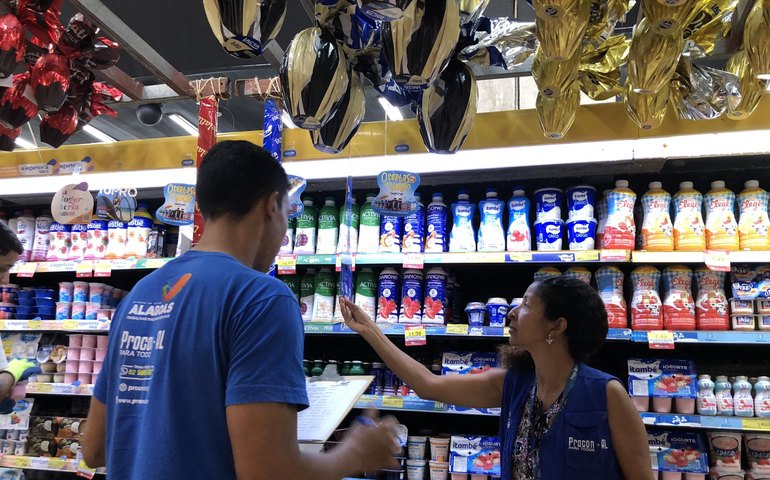 Procon Alagoas realiza pesquisa de preços dos itens da Semana Santa