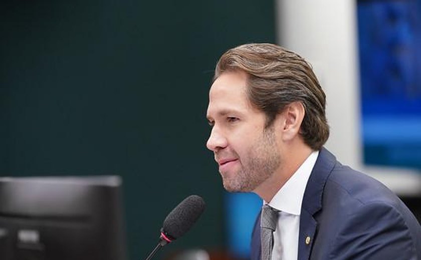 Deputado alagoano defende política habitacional para tirar população de áreas de risco