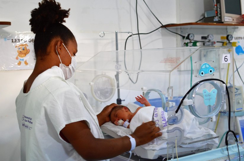 Saiba como doar leite materno e ajudar bebês prematuros em Alagoas