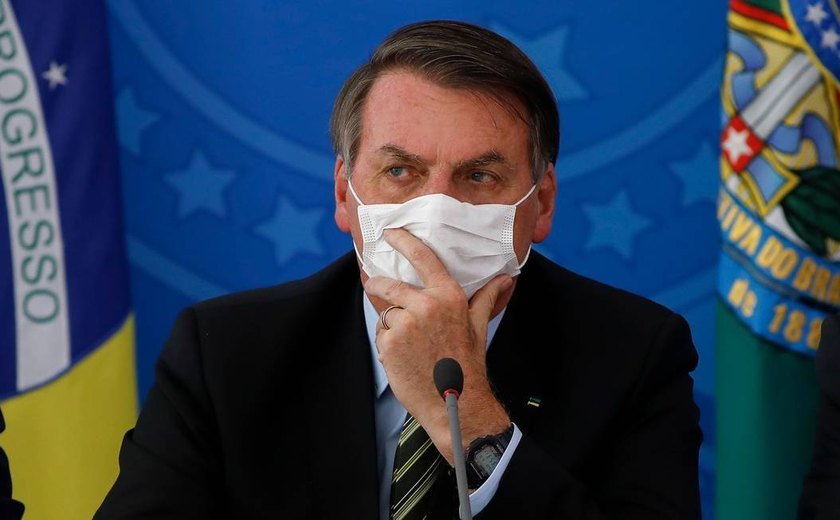 Bolsonaro: 70% da população será infectada e, a partir daí, País estará imunizado