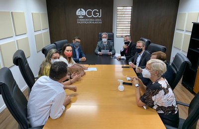 Em reunião, CGJ alinha designação de servidores para plantões judiciários