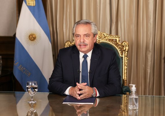 Eleição: Fernández vê dia importante para democracia e convoca argentinos