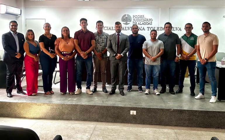 Candidatos e comissões eleitorais são orientados sobre regras na disputa para cargo de conselheiro tutelar em Igaci