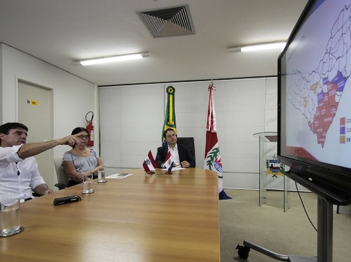 Governador aprova regulação dos serviços de Saúde do Conisul