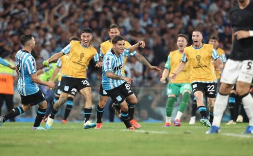 Corinthians sofre virada em 16 minutos, perde para o Racing e está fora da Sul-Americana