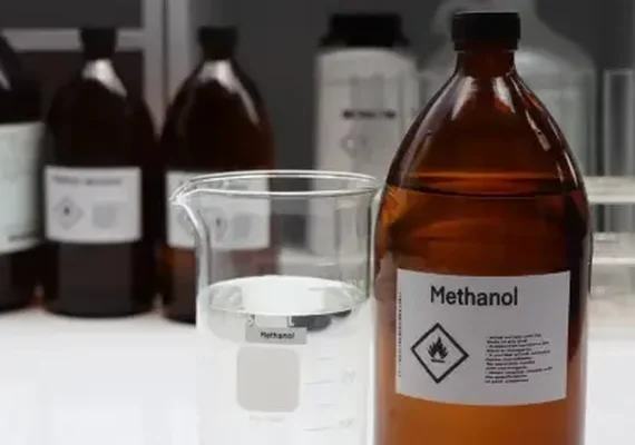 Professora com suspeita de intoxicação por metanol recebe alta em Maceió