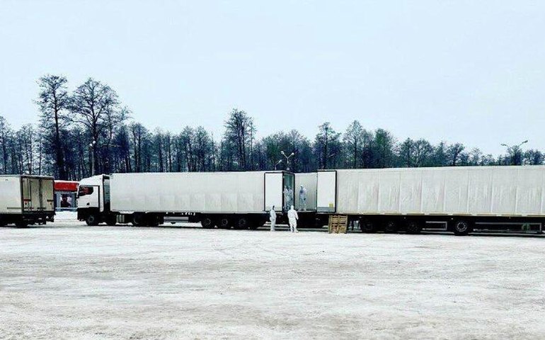 Rússia entrega à Ucrânia corpos de 1.000 militares mortos em combate