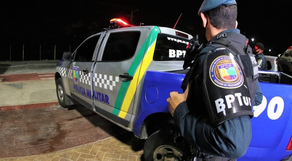 Pai suspeito de estuprar própria filha portadora de necessidades especiais e filmar abusos em Sergipe